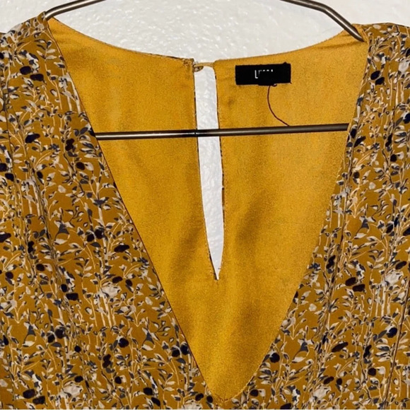 NWOT | LUCCA Couture V-neck Romper | UO | Size Medium - Picture 8 of 10